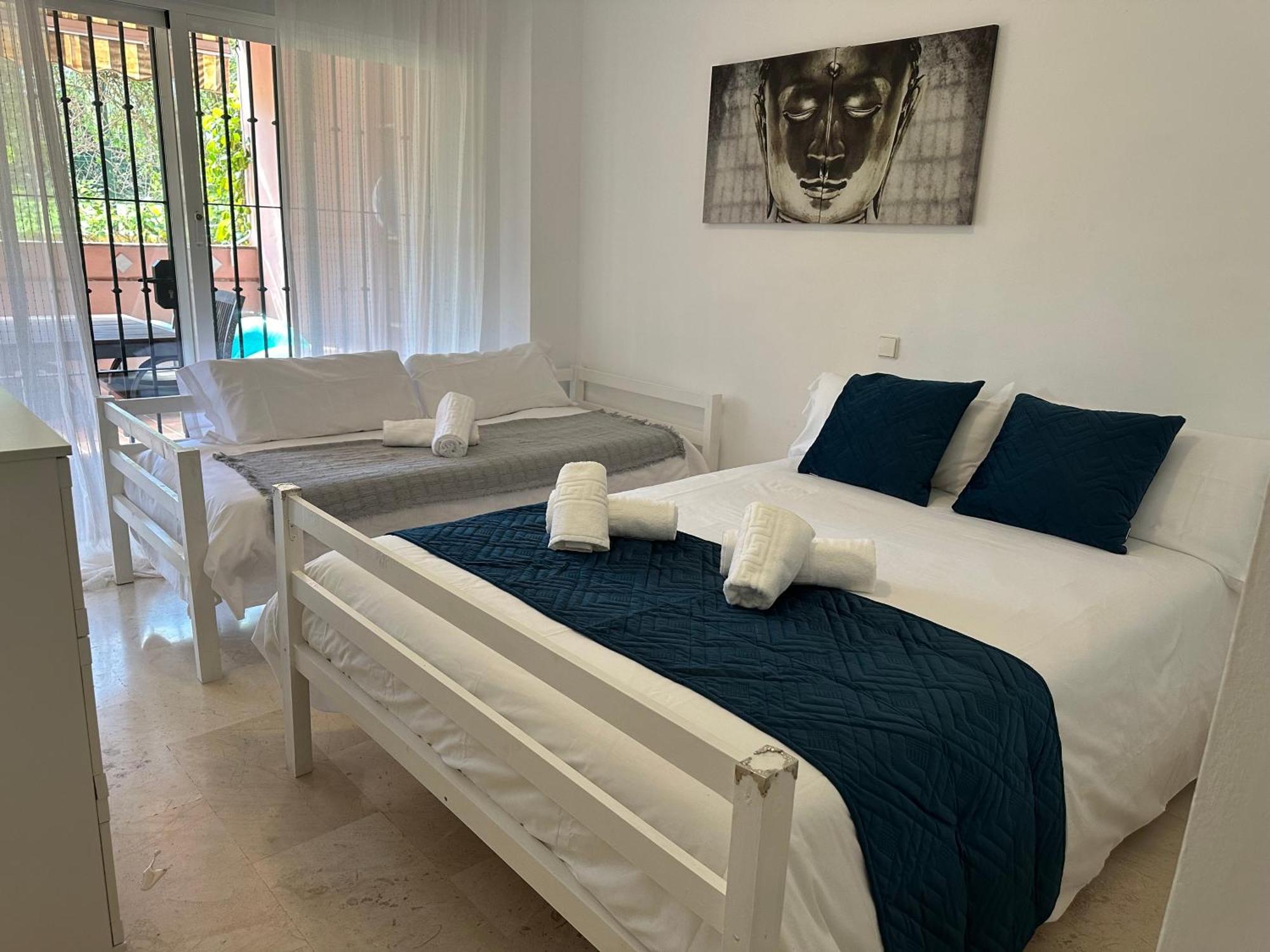Apartamento En Marbella Guadalmina Primera Linea De Campo De Golf Los Cartujanos 外观 照片