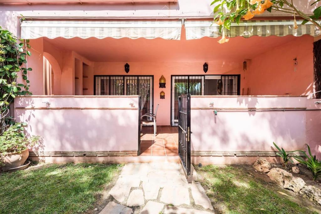 Apartamento En Marbella Guadalmina Primera Linea De Campo De Golf Los Cartujanos 外观 照片